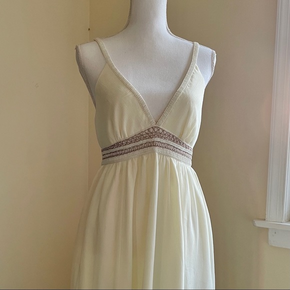 *SALE* Beaded Athena Dress - Picture 3 of 13